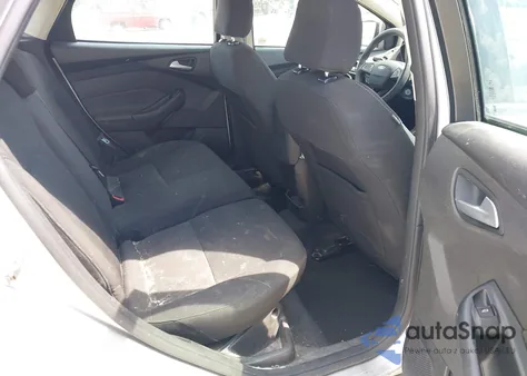 2016 Ford Focus Se z USA, uszkodzony, nr VIN 1FADP3K28GL356238